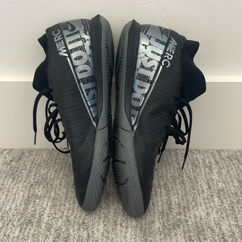 Nike Mercury Indoor soccer shoes